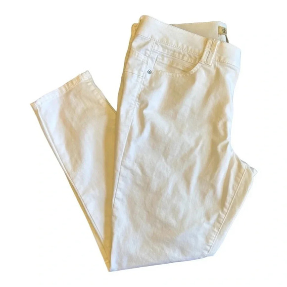 Democracy Women's Plus-Size Ab Solution High Rise Straight Leg Jean Size 16 - Picture 6 of 11